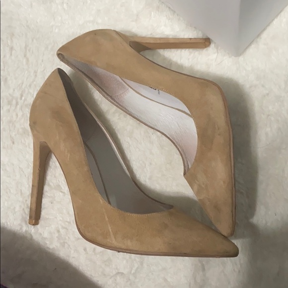 Jeffrey Campbell tan suede heels -Urban outfitters - Picture 3 of 6